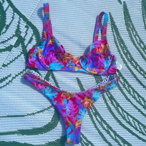 Moana bikini lazy lobster size MEDIUM